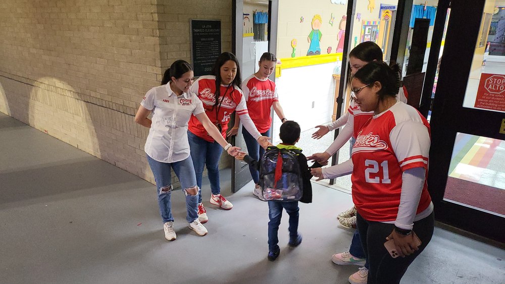 LJHS softball squad visits Tabasco Tabasco Elementary School