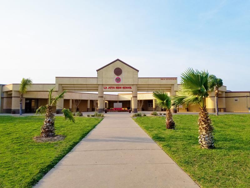 The La Joya High School campus