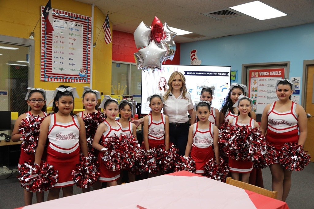 La Joya ISD Celebrates School Board Recognition Month! Thank you to School Board Member, Esmeralda Solis for visiting Patricio Perez Elementary.