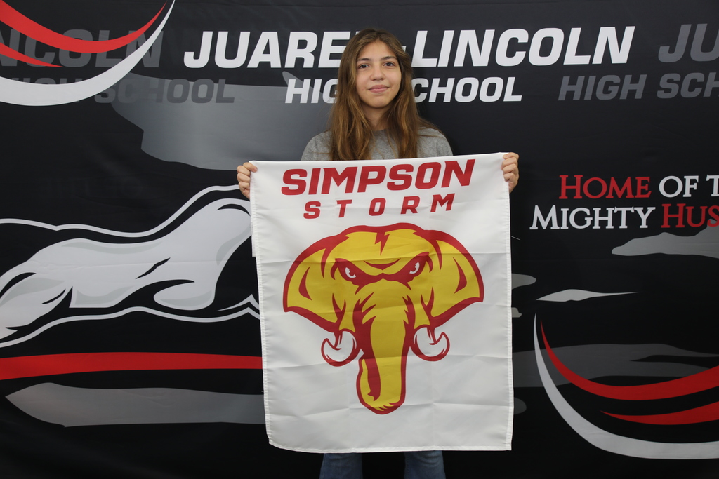 Athletic Signing Day at La Joya ISD!! Congratulations to Brooklyn Garza from La Joya Juarez-Lincoln High School Girls Wrestling. She will be attending Simpson College on a scholarship pursuing a degree in secondary education. Brooklyn we wish you nothing but the very best in all your future endeavors, Go Huskies!!🐾 #LJISDTraditionOfExcellence