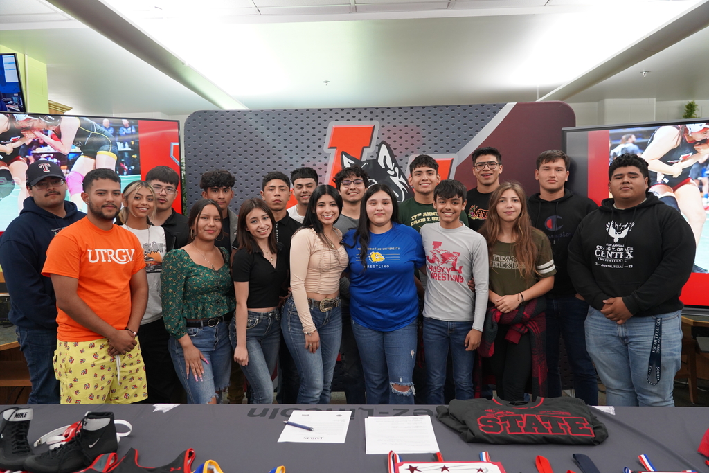 It's Signing Day at La Joya ISD!!  Congratulations to Yamilex Hernandez  she has signed with  Jarvis Christian University in Hawkings, Tx  for Girls Wrestling. 